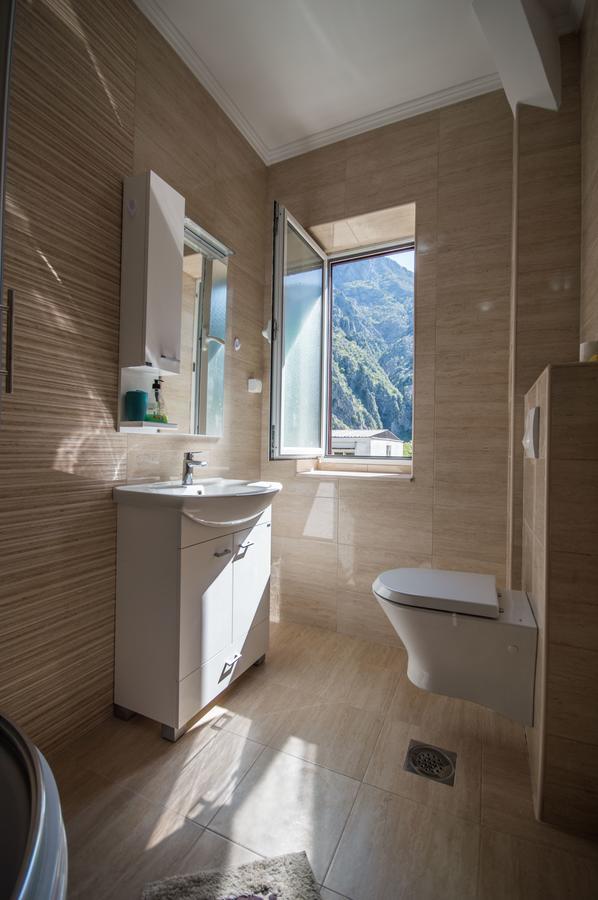 Appartement Magnolia Old Town à Kotor Extérieur photo